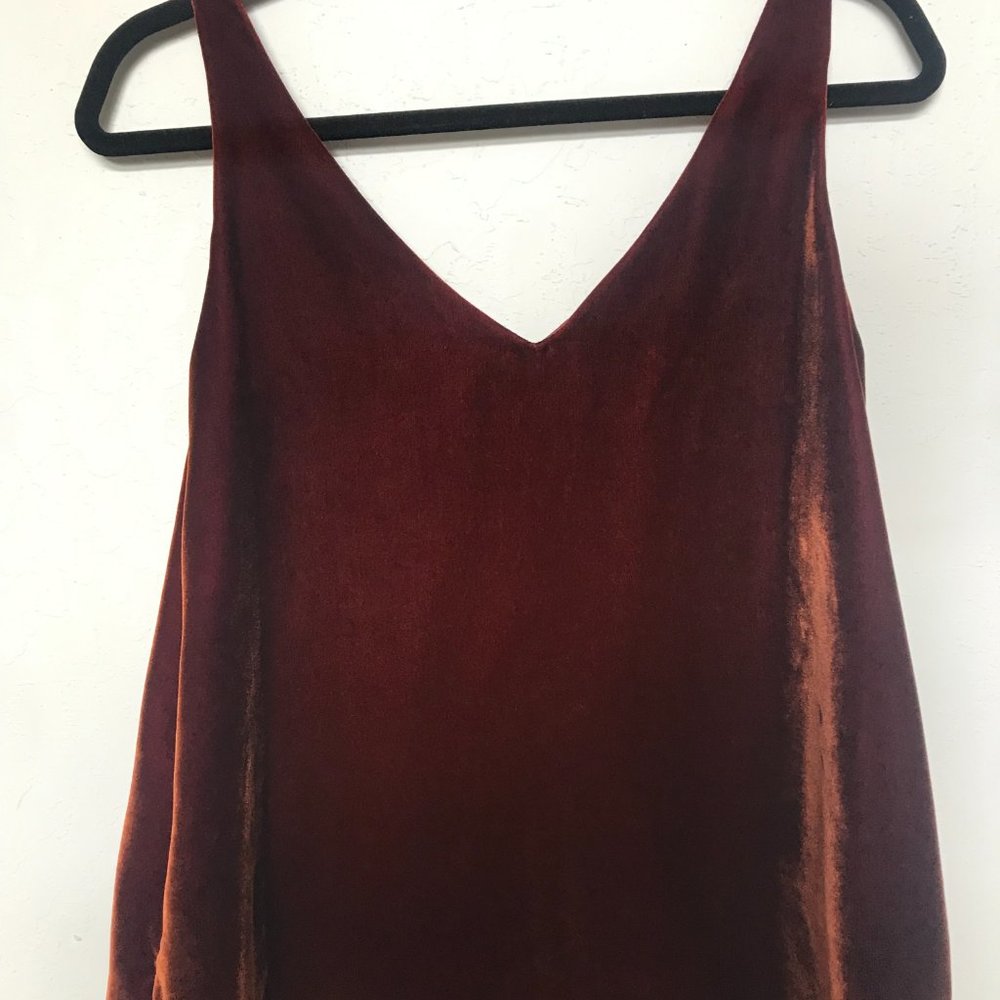 Loft Velvet Shell - Picture 2 of 3